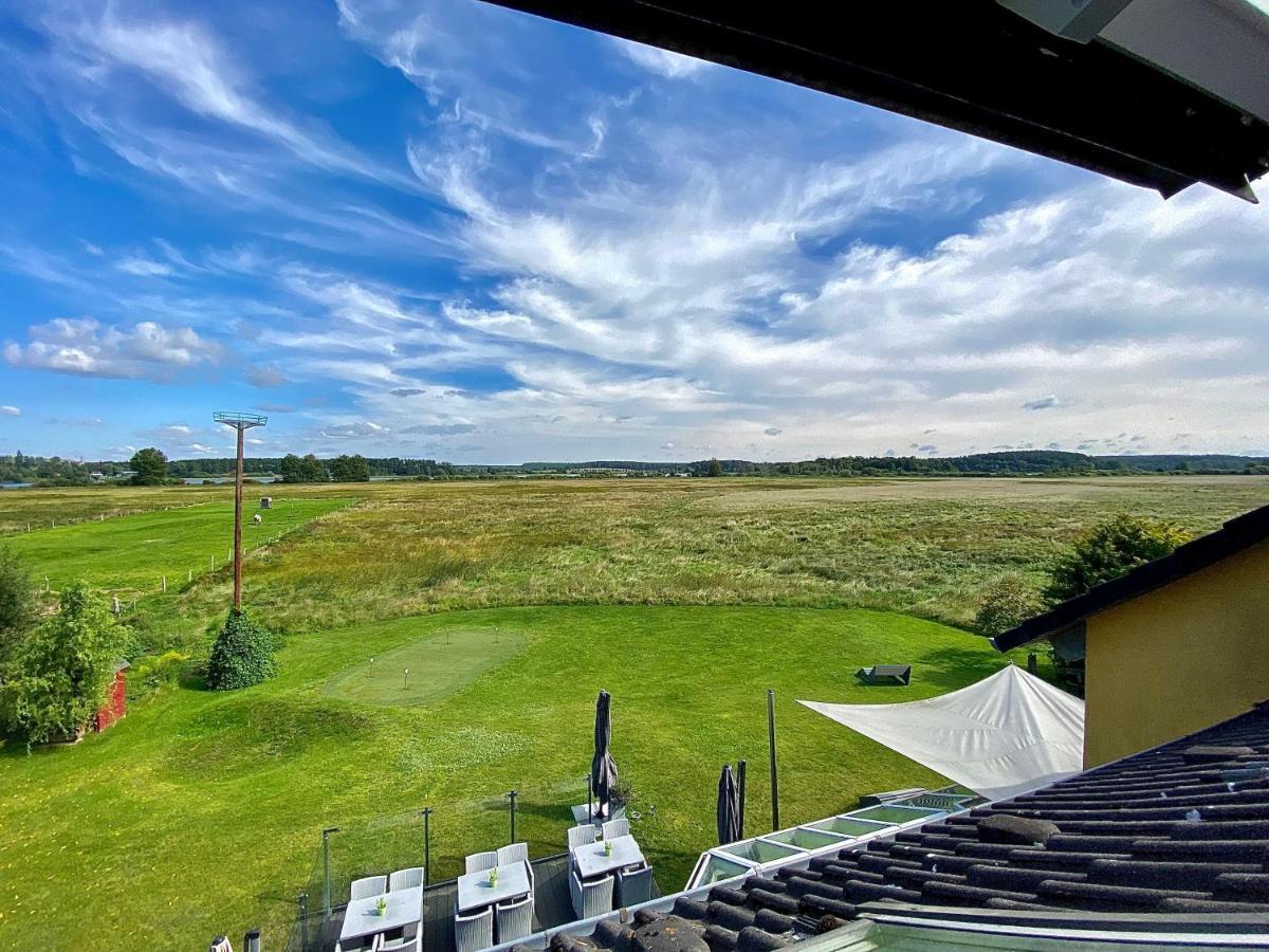 Hotel Am Mueritz-Nationalpark Waren  Eksteriør bilde