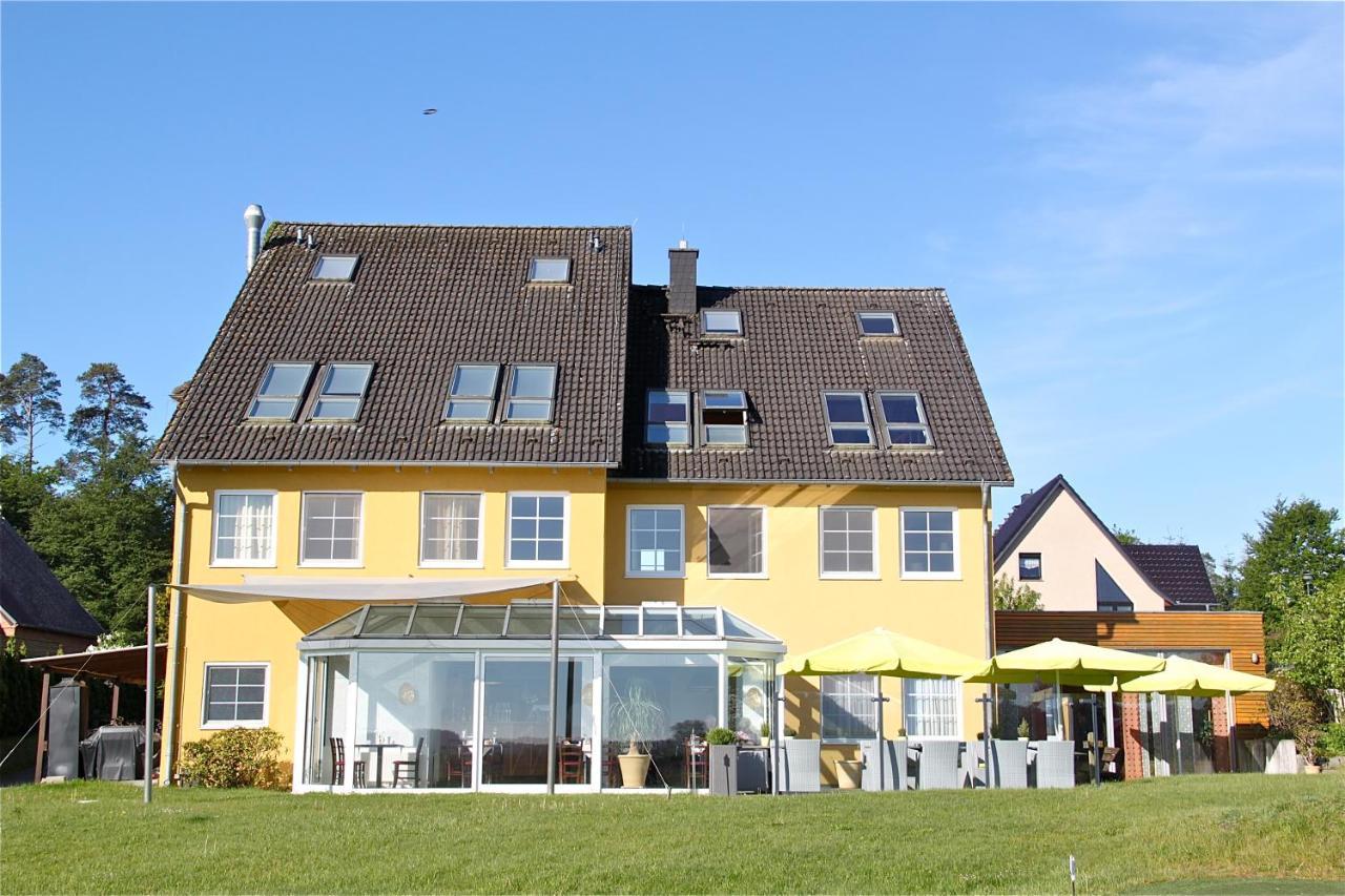 Hotel Am Mueritz-Nationalpark Waren  Eksteriør bilde